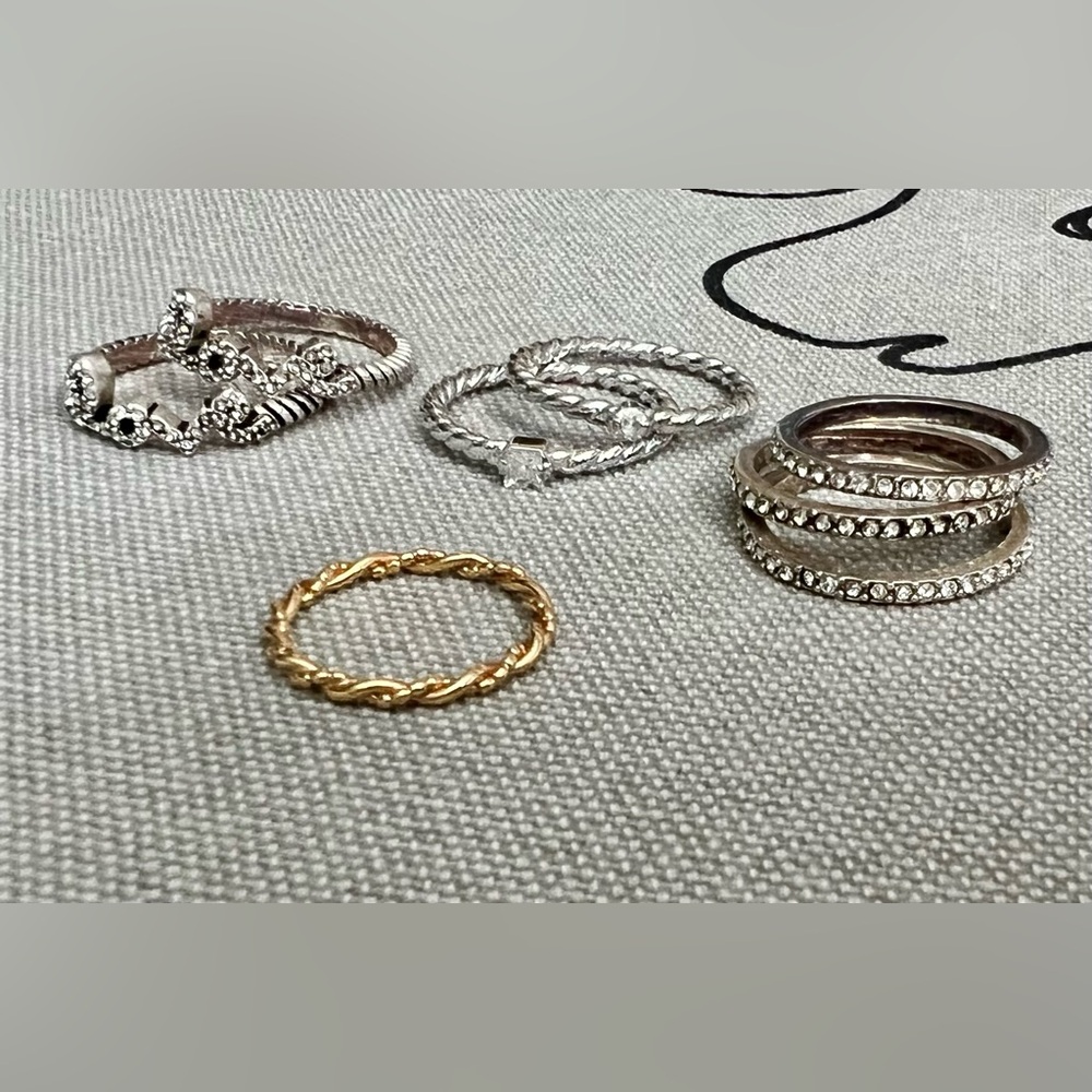 Premier Designs Lot Of 8 Rings - Picture 2 of 10